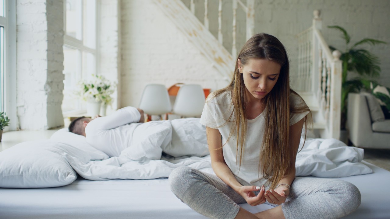Je simule au lit : pourquoi et comment arrêter