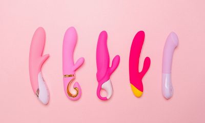 Différents sextoys, dont des vibromasseurs